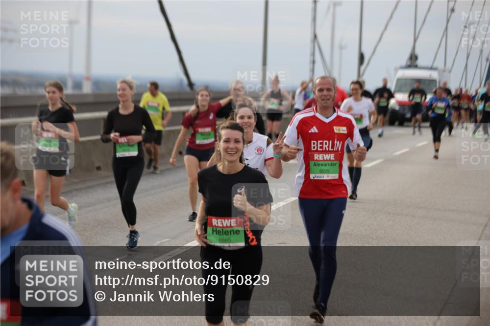 03.10.2025 - Köhlbrandbrückenlauf Jannik Wohlers http://msf.ph/oto/9150829 03.10.2025 15:56:40 Position 1 8595, 8929 meine-sportfotos.de