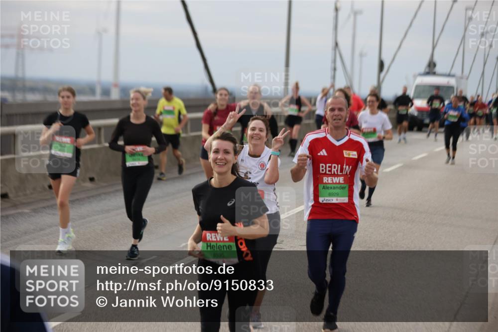 03.10.2025 - Köhlbrandbrückenlauf Jannik Wohlers http://msf.ph/oto/9150833 03.10.2025 15:56:40 Position 1 8595, 8929 meine-sportfotos.de
