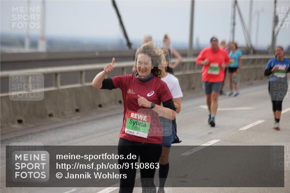 03.10.2025 - Köhlbrandbrückenlauf Jannik Wohlers http://msf.ph/oto/9150863 03.10.2025 15:56:44 Position 1 7730 meine-sportfotos.de