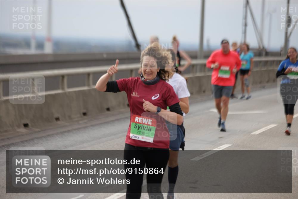 03.10.2025 - Köhlbrandbrückenlauf Jannik Wohlers http://msf.ph/oto/9150864 03.10.2025 15:56:44 Position 1 7730 meine-sportfotos.de