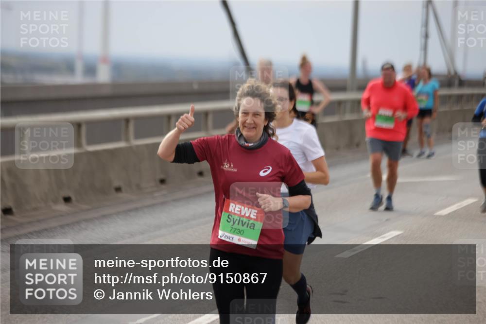 03.10.2025 - Köhlbrandbrückenlauf Jannik Wohlers http://msf.ph/oto/9150867 03.10.2025 15:56:44 Position 1 7730 meine-sportfotos.de