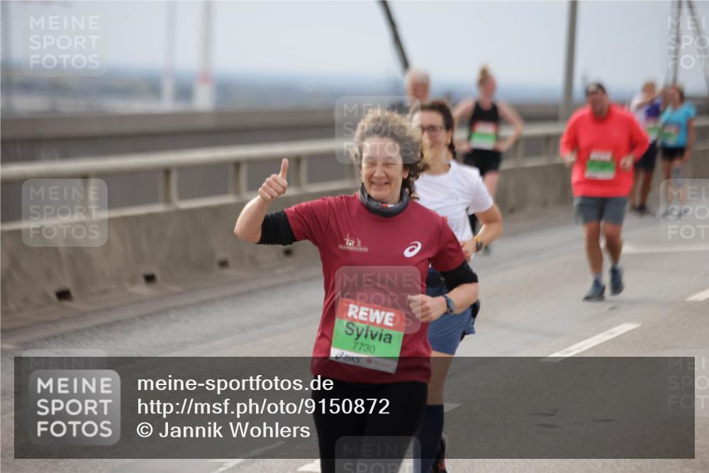 03.10.2025 - Köhlbrandbrückenlauf Jannik Wohlers http://msf.ph/oto/9150872 03.10.2025 15:56:44 Position 1 7730 meine-sportfotos.de