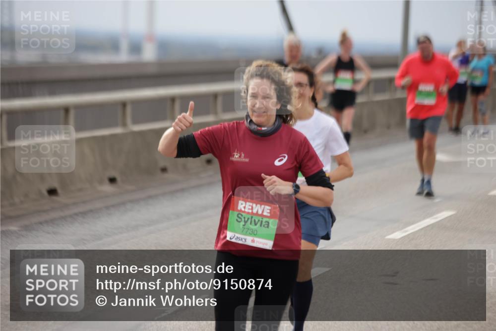 03.10.2025 - Köhlbrandbrückenlauf Jannik Wohlers http://msf.ph/oto/9150874 03.10.2025 15:56:45 Position 1 7730 meine-sportfotos.de