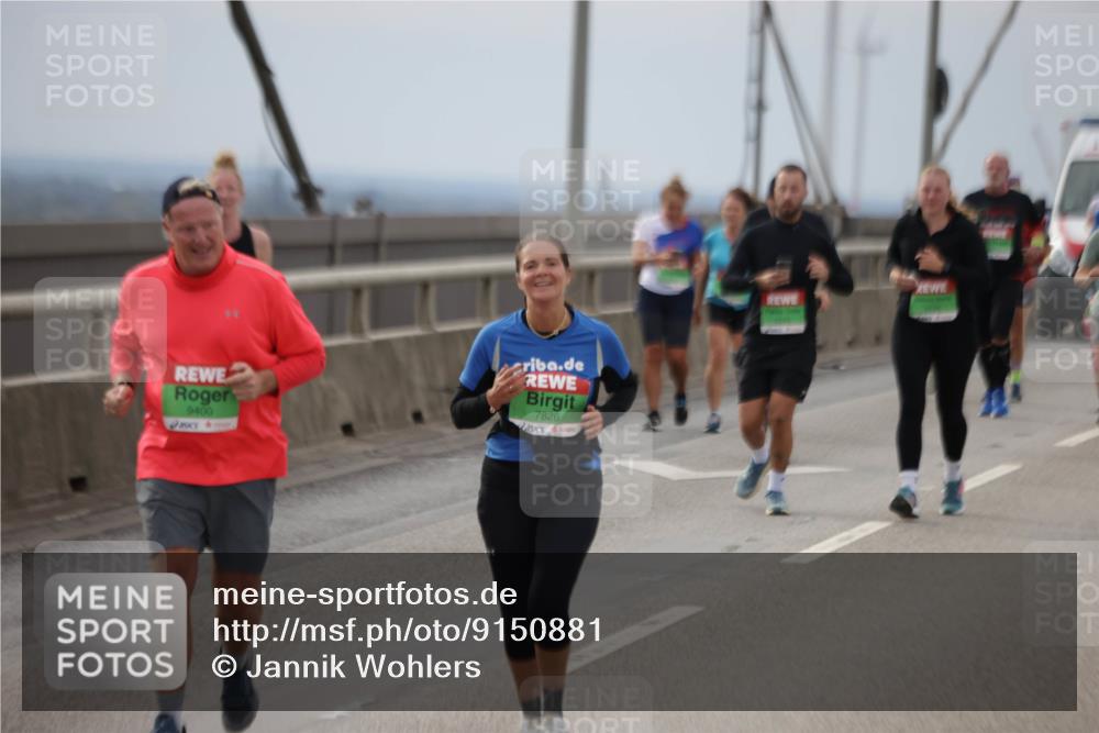 03.10.2025 - Köhlbrandbrückenlauf Jannik Wohlers http://msf.ph/oto/9150881 03.10.2025 15:56:48 Position 1 9400, 7826 meine-sportfotos.de