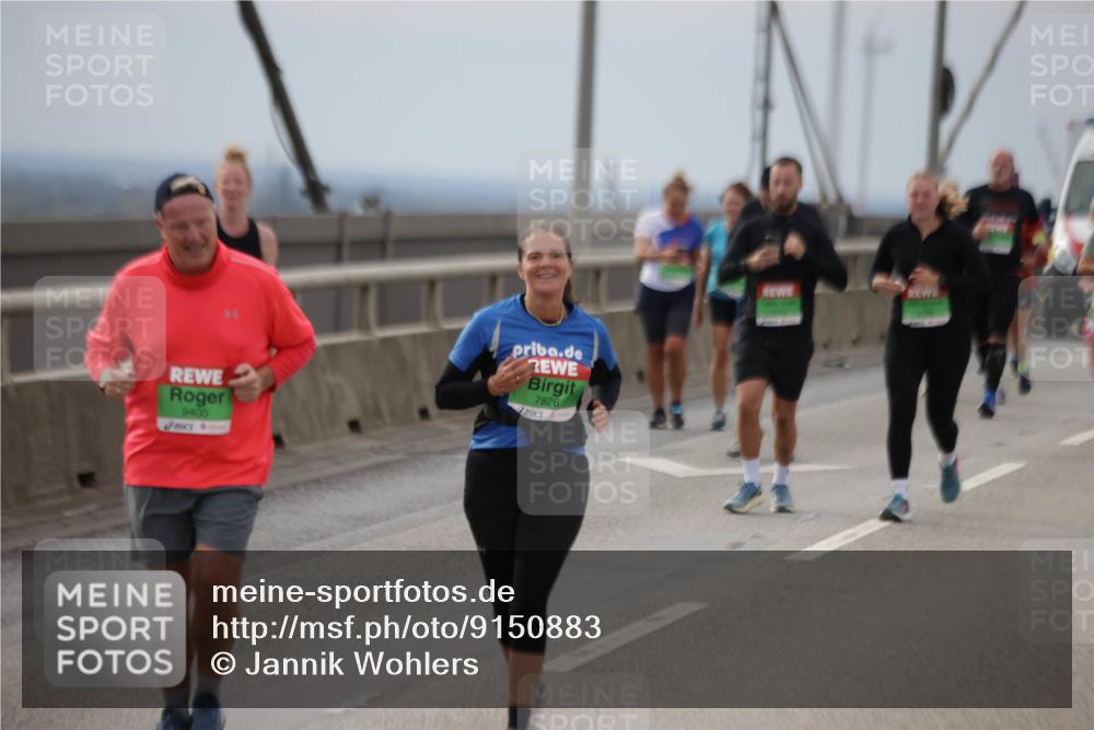 03.10.2025 - Köhlbrandbrückenlauf Jannik Wohlers http://msf.ph/oto/9150883 03.10.2025 15:56:48 Position 1 9400, 7826 meine-sportfotos.de