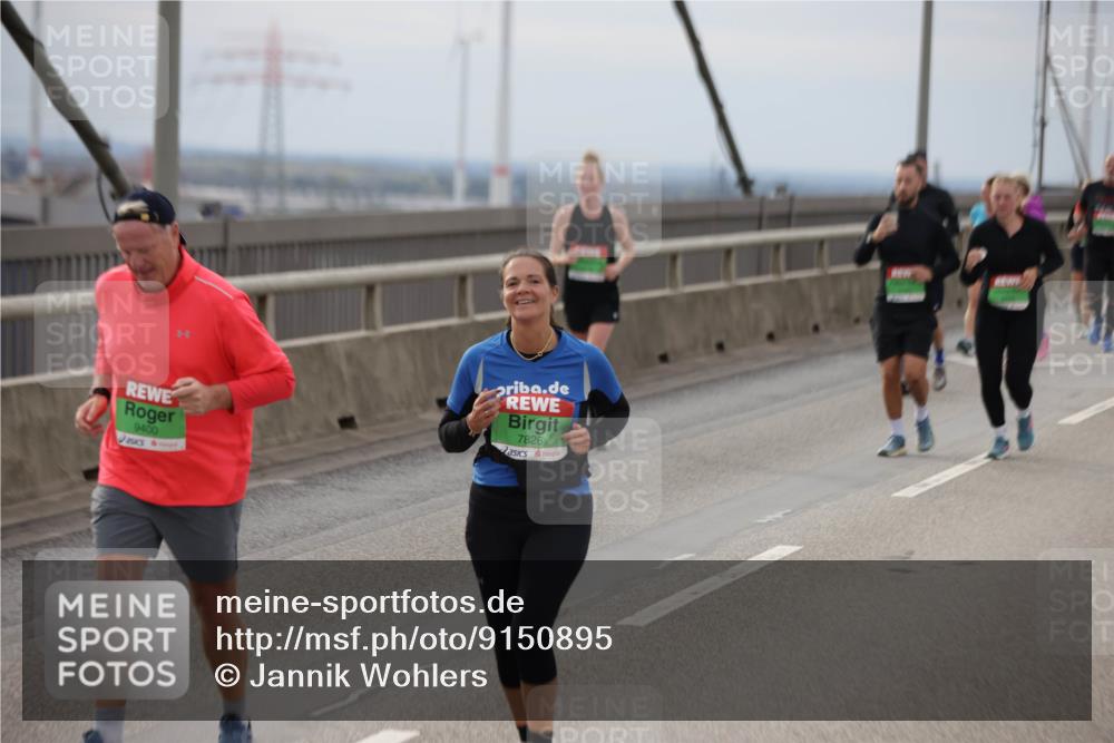 03.10.2025 - Köhlbrandbrückenlauf Jannik Wohlers http://msf.ph/oto/9150895 03.10.2025 15:56:51 Position 1 9400, 7826 meine-sportfotos.de