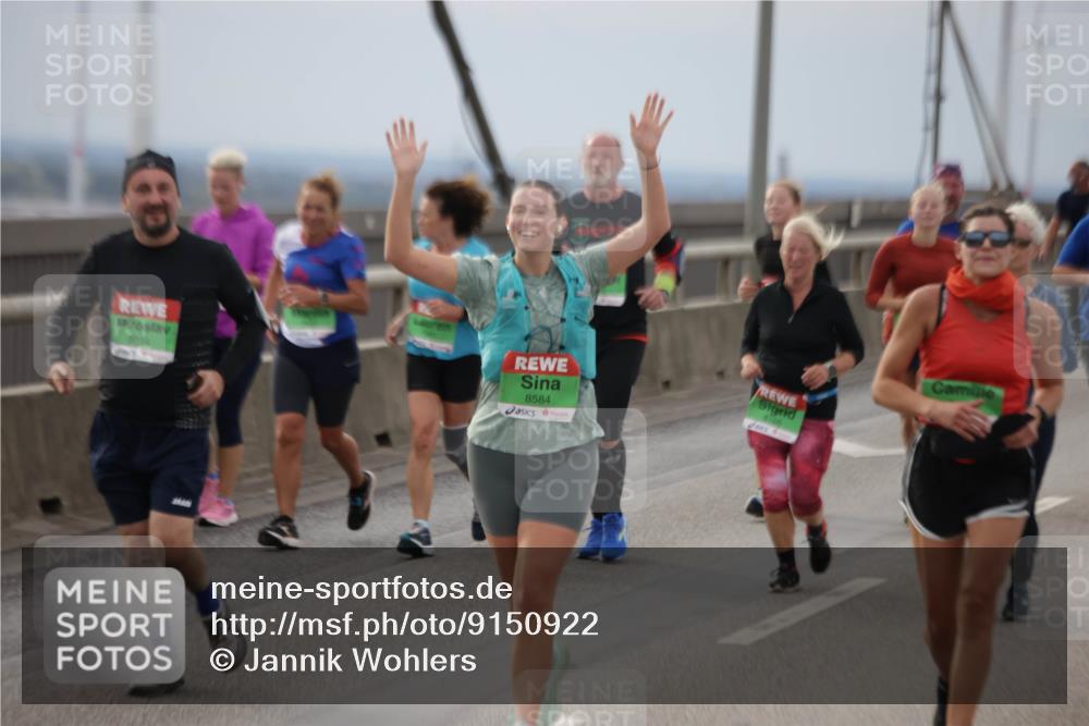 03.10.2025 - Köhlbrandbrückenlauf Jannik Wohlers http://msf.ph/oto/9150922 03.10.2025 15:56:56 Position 1 9014, 8584, 8166 meine-sportfotos.de