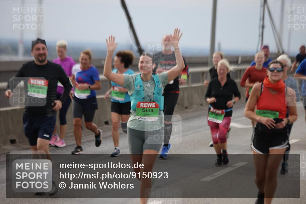 03.10.2025 - Köhlbrandbrückenlauf Jannik Wohlers http://msf.ph/oto/9150923 03.10.2025 15:56:56 Position 1 8584, 8166 meine-sportfotos.de