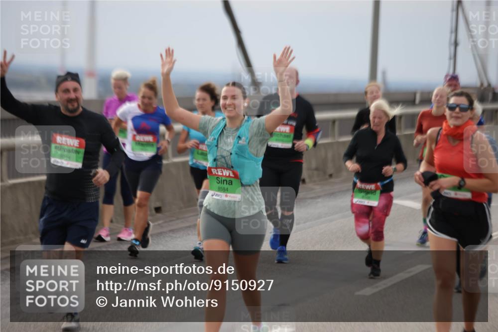 03.10.2025 - Köhlbrandbrückenlauf Jannik Wohlers http://msf.ph/oto/9150927 03.10.2025 15:56:56 Position 1 9014, 8584 meine-sportfotos.de