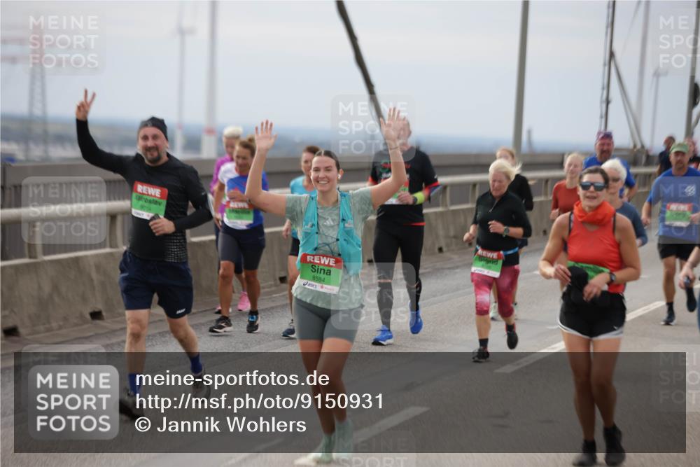 03.10.2025 - Köhlbrandbrückenlauf Jannik Wohlers http://msf.ph/oto/9150931 03.10.2025 15:56:56 Position 1 8584 meine-sportfotos.de