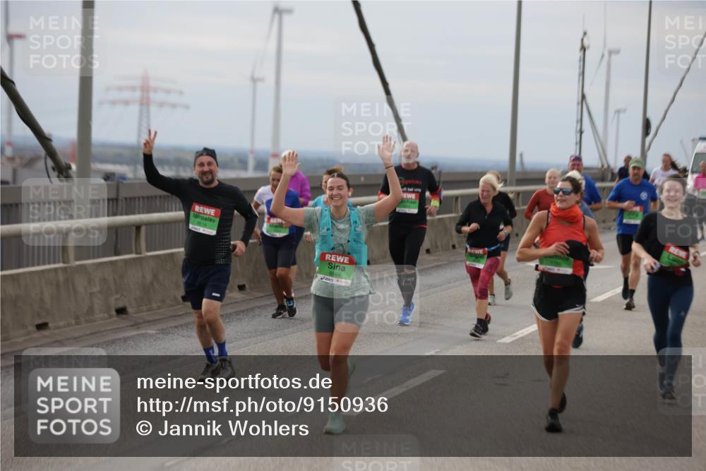 03.10.2025 - Köhlbrandbrückenlauf Jannik Wohlers http://msf.ph/oto/9150936 03.10.2025 15:56:56 Position 1 9014, 8584 meine-sportfotos.de