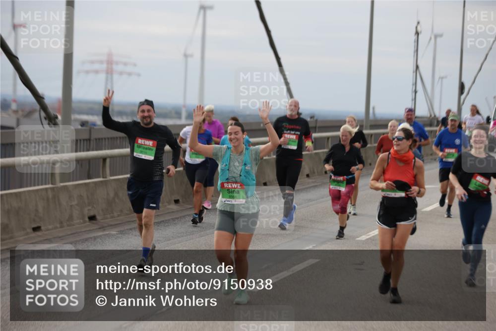 03.10.2025 - Köhlbrandbrückenlauf Jannik Wohlers http://msf.ph/oto/9150938 03.10.2025 15:56:56 Position 1 9014, 8584 meine-sportfotos.de