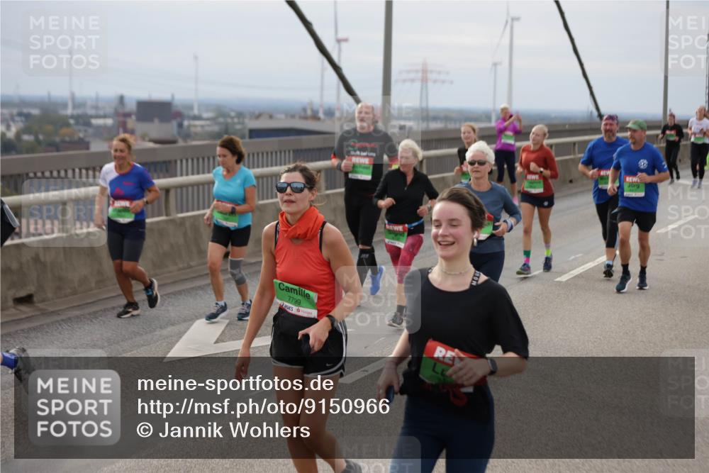 03.10.2025 - Köhlbrandbrückenlauf Jannik Wohlers http://msf.ph/oto/9150966 03.10.2025 15:57:00 Position 1 7799 meine-sportfotos.de