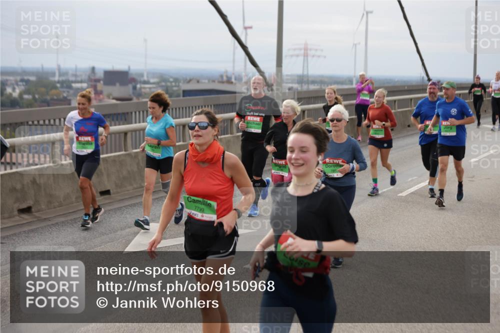 03.10.2025 - Köhlbrandbrückenlauf Jannik Wohlers http://msf.ph/oto/9150968 03.10.2025 15:57:00 Position 1 7855, 7799 meine-sportfotos.de