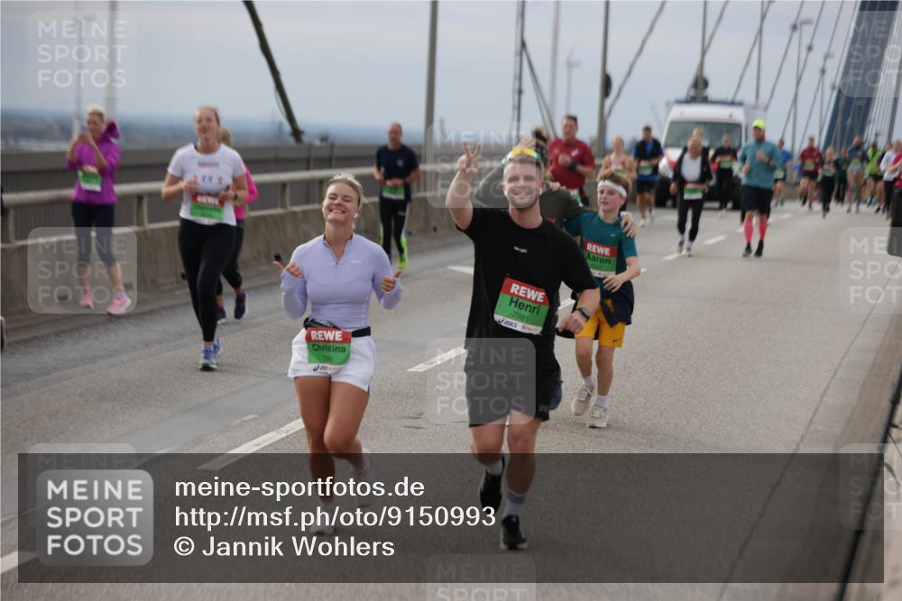 03.10.2025 - Köhlbrandbrückenlauf Jannik Wohlers http://msf.ph/oto/9150993 03.10.2025 15:57:05 Position 1 790, 7981 meine-sportfotos.de