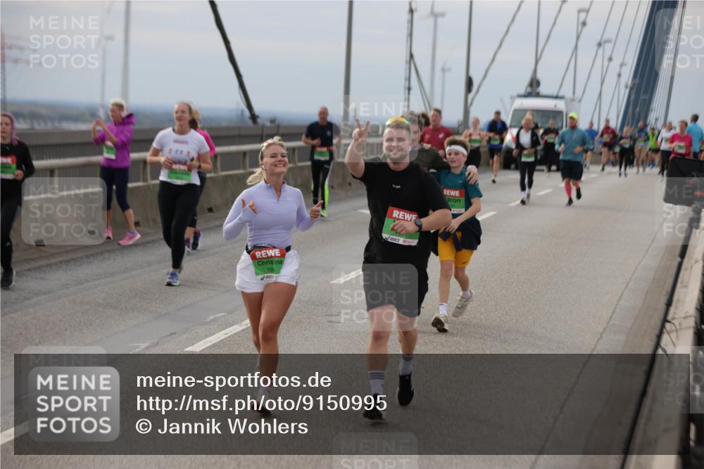 03.10.2025 - Köhlbrandbrückenlauf Jannik Wohlers http://msf.ph/oto/9150995 03.10.2025 15:57:06 Position 1 790 meine-sportfotos.de