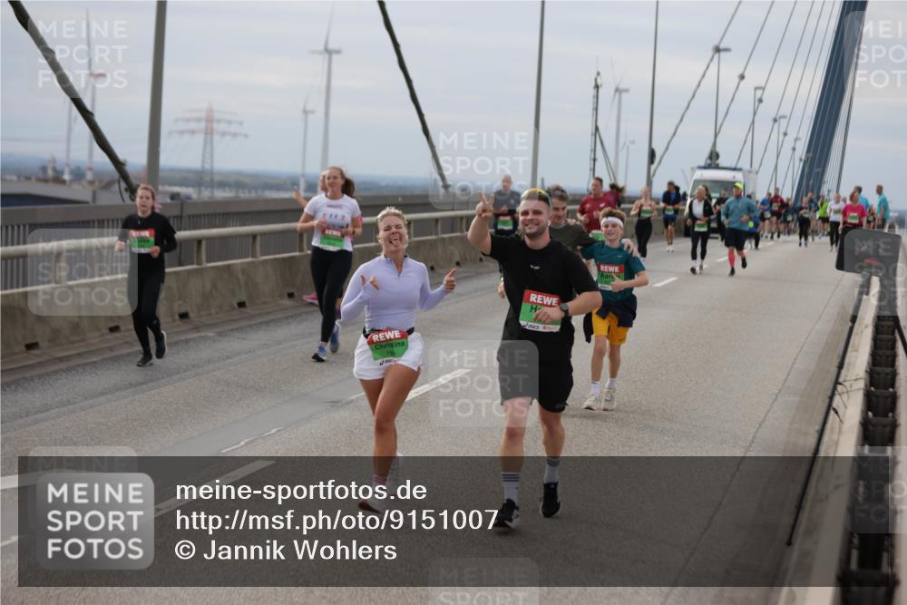 03.10.2025 - Köhlbrandbrückenlauf Jannik Wohlers http://msf.ph/oto/9151007 03.10.2025 15:57:06 Position 1 790 meine-sportfotos.de