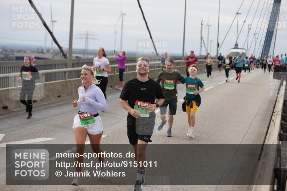 03.10.2025 - Köhlbrandbrückenlauf Jannik Wohlers http://msf.ph/oto/9151011 03.10.2025 15:57:07 Position 1 7980, 7981 meine-sportfotos.de