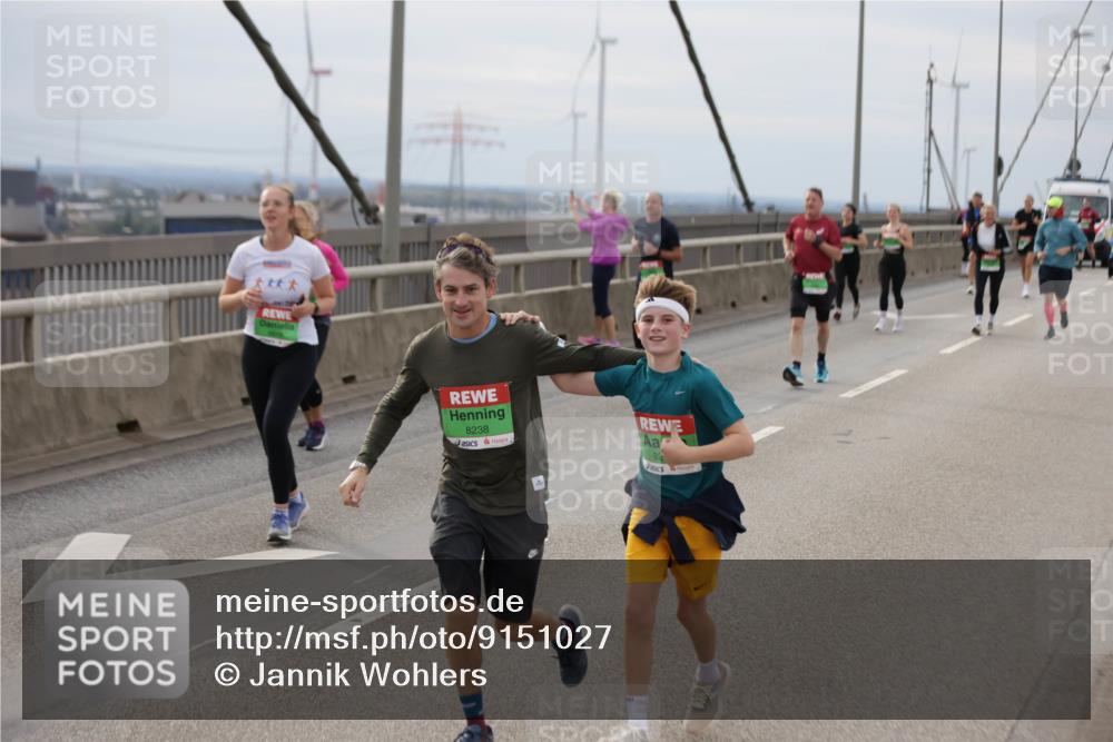 03.10.2025 - Köhlbrandbrückenlauf Jannik Wohlers http://msf.ph/oto/9151027 03.10.2025 15:57:09 Position 1 8238 meine-sportfotos.de