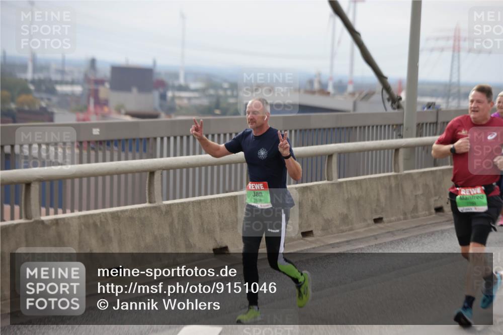 03.10.2025 - Köhlbrandbrückenlauf Jannik Wohlers http://msf.ph/oto/9151046 03.10.2025 15:57:13 Position 1 7608 meine-sportfotos.de