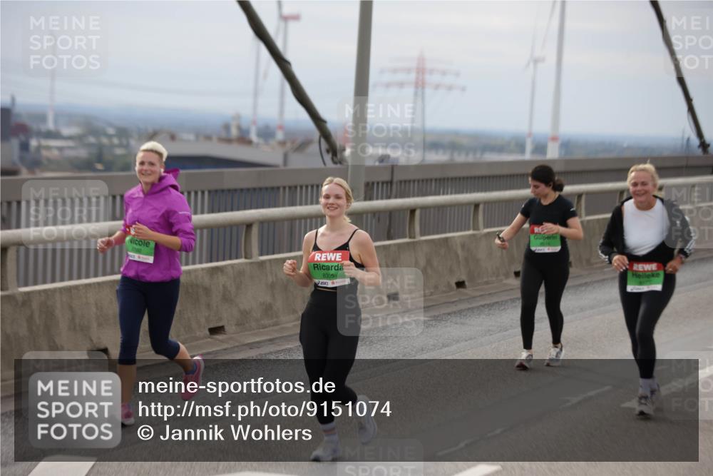 03.10.2025 - Köhlbrandbrückenlauf Jannik Wohlers http://msf.ph/oto/9151074 03.10.2025 15:57:16 Position 1 8305 meine-sportfotos.de