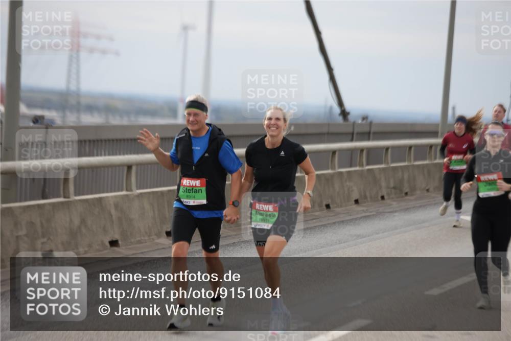 03.10.2025 - Köhlbrandbrückenlauf Jannik Wohlers http://msf.ph/oto/9151084 03.10.2025 15:57:20 Position 1 8914, 8917 meine-sportfotos.de