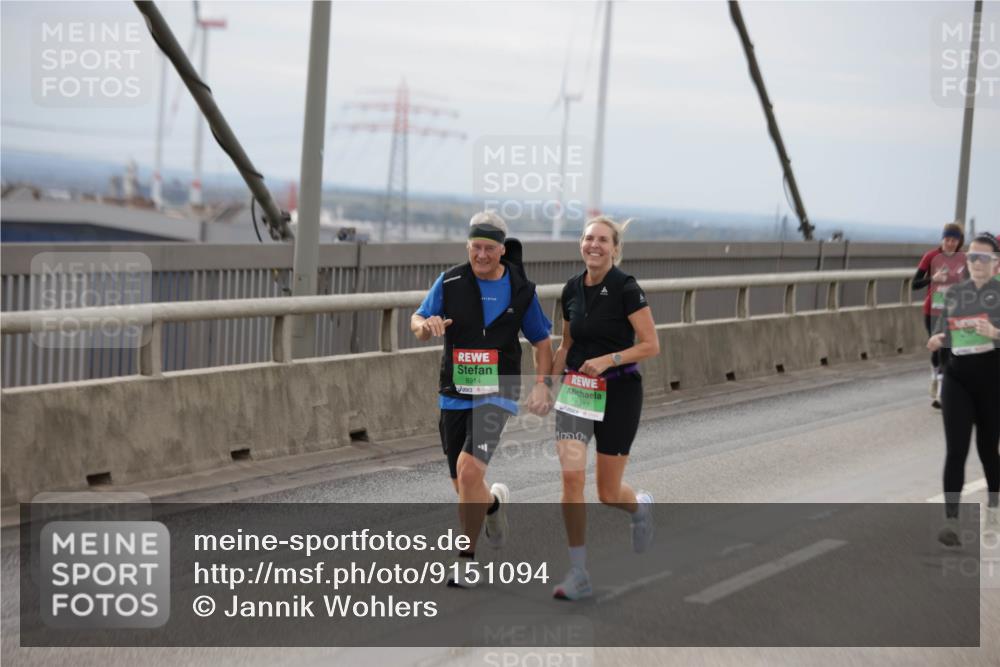 03.10.2025 - Köhlbrandbrückenlauf Jannik Wohlers http://msf.ph/oto/9151094 03.10.2025 15:57:21 Position 1 8914, 8917 meine-sportfotos.de