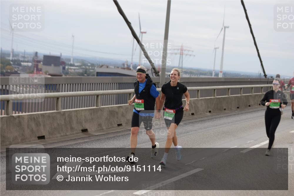 03.10.2025 - Köhlbrandbrückenlauf Jannik Wohlers http://msf.ph/oto/9151114 03.10.2025 15:57:22 Position 1 8917, 8914 meine-sportfotos.de