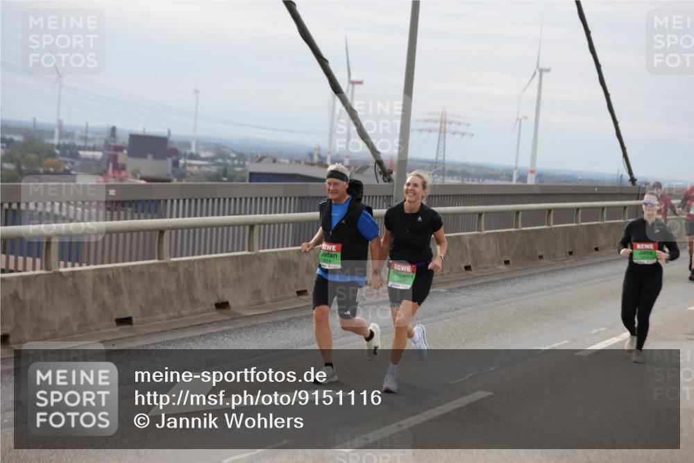 03.10.2025 - Köhlbrandbrückenlauf Jannik Wohlers http://msf.ph/oto/9151116 03.10.2025 15:57:22 Position 1 8914, 8917 meine-sportfotos.de