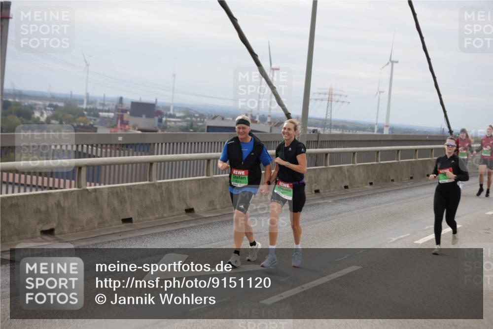 03.10.2025 - Köhlbrandbrückenlauf Jannik Wohlers http://msf.ph/oto/9151120 03.10.2025 15:57:22 Position 1 8914 meine-sportfotos.de