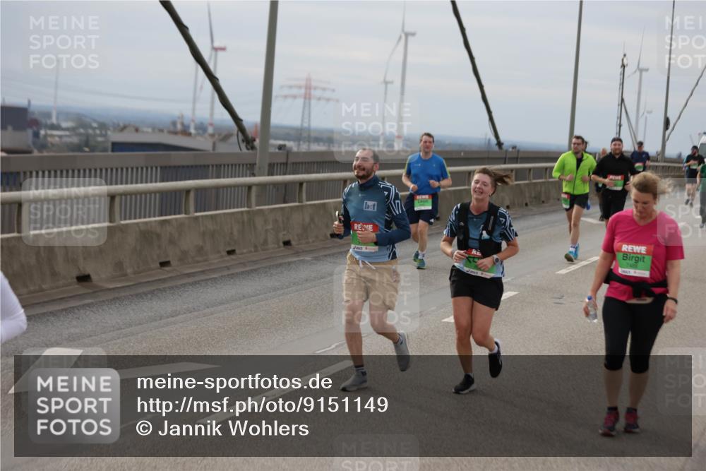 03.10.2025 - Köhlbrandbrückenlauf Jannik Wohlers http://msf.ph/oto/9151149 03.10.2025 15:57:29 Position 1  meine-sportfotos.de