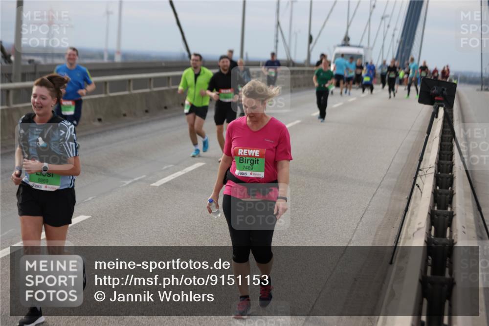 03.10.2025 - Köhlbrandbrückenlauf Jannik Wohlers http://msf.ph/oto/9151153 03.10.2025 15:57:30 Position 1 8869, 7489 meine-sportfotos.de