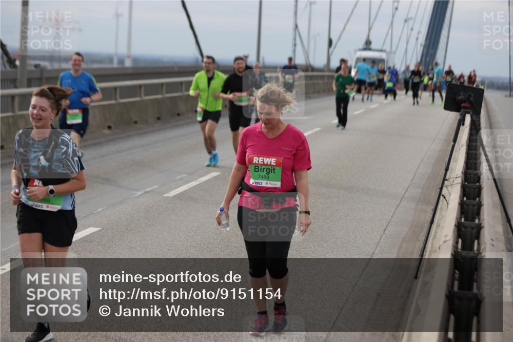 03.10.2025 - Köhlbrandbrückenlauf Jannik Wohlers http://msf.ph/oto/9151154 03.10.2025 15:57:30 Position 1 869, 7489 meine-sportfotos.de