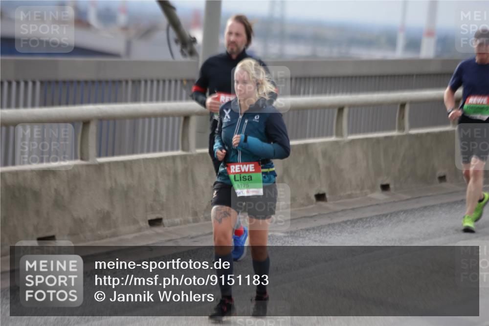 03.10.2025 - Köhlbrandbrückenlauf Jannik Wohlers http://msf.ph/oto/9151183 03.10.2025 15:57:36 Position 1 8175 meine-sportfotos.de