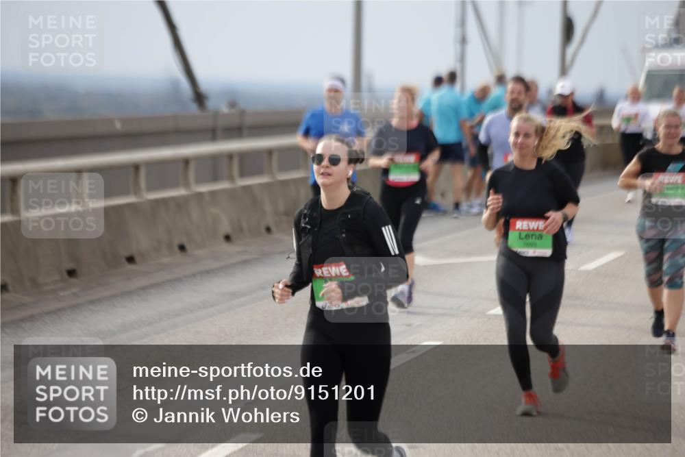 03.10.2025 - Köhlbrandbrückenlauf Jannik Wohlers http://msf.ph/oto/9151201 03.10.2025 15:57:44 Position 1 7693 meine-sportfotos.de