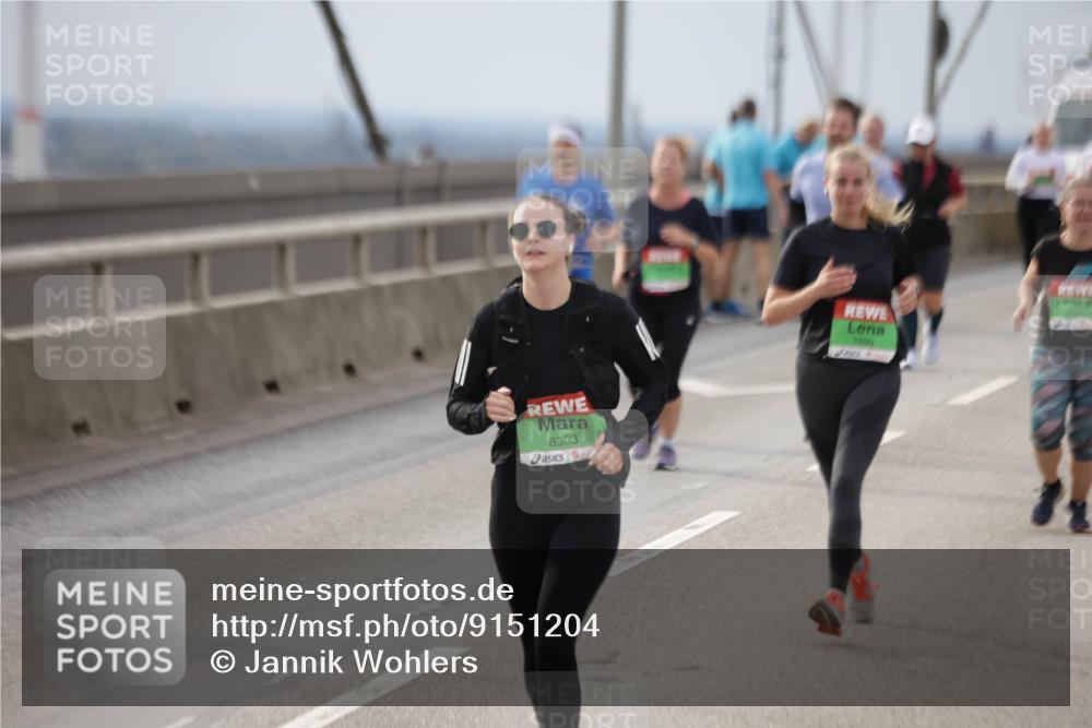 03.10.2025 - Köhlbrandbrückenlauf Jannik Wohlers http://msf.ph/oto/9151204 03.10.2025 15:57:44 Position 1 8303, 7693 meine-sportfotos.de