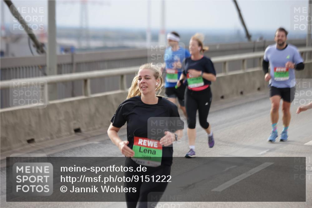 03.10.2025 - Köhlbrandbrückenlauf Jannik Wohlers http://msf.ph/oto/9151222 03.10.2025 15:57:47 Position 1 7693 meine-sportfotos.de