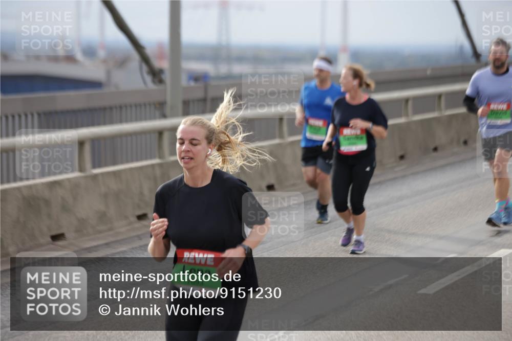 03.10.2025 - Köhlbrandbrückenlauf Jannik Wohlers http://msf.ph/oto/9151230 03.10.2025 15:57:48 Position 1 7693 meine-sportfotos.de
