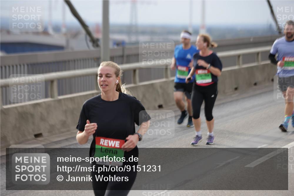 03.10.2025 - Köhlbrandbrückenlauf Jannik Wohlers http://msf.ph/oto/9151231 03.10.2025 15:57:48 Position 1 7693 meine-sportfotos.de