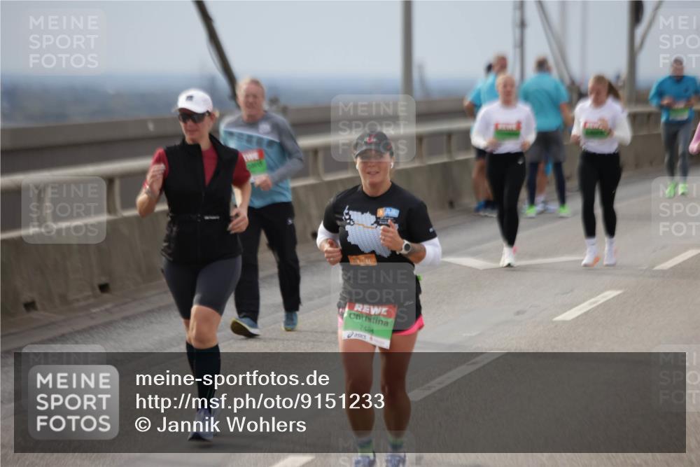 03.10.2025 - Köhlbrandbrückenlauf Jannik Wohlers http://msf.ph/oto/9151233 03.10.2025 15:57:51 Position 1 7484 meine-sportfotos.de