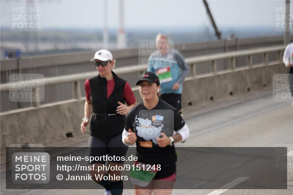03.10.2025 - Köhlbrandbrückenlauf Jannik Wohlers http://msf.ph/oto/9151248 03.10.2025 15:57:53 Position 1 7484 meine-sportfotos.de