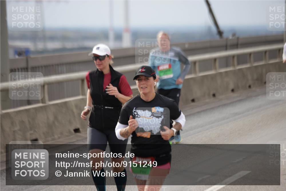 03.10.2025 - Köhlbrandbrückenlauf Jannik Wohlers http://msf.ph/oto/9151249 03.10.2025 15:57:53 Position 1 748 meine-sportfotos.de