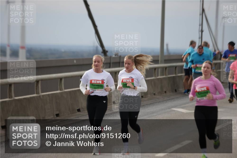 03.10.2025 - Köhlbrandbrückenlauf Jannik Wohlers http://msf.ph/oto/9151260 03.10.2025 15:57:56 Position 1 9079 meine-sportfotos.de