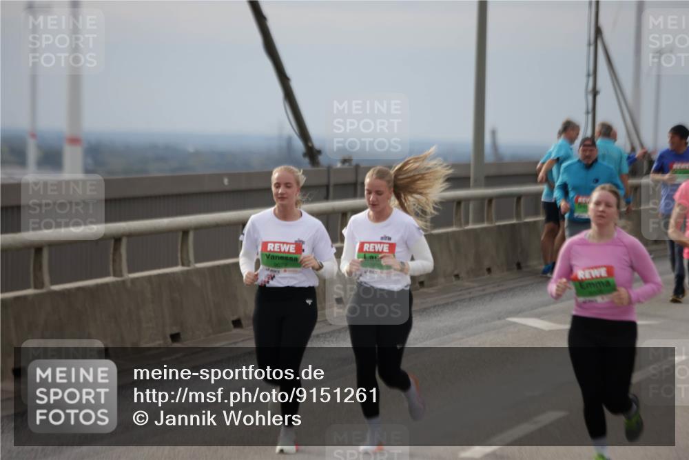 03.10.2025 - Köhlbrandbrückenlauf Jannik Wohlers http://msf.ph/oto/9151261 03.10.2025 15:57:56 Position 1 9079 meine-sportfotos.de