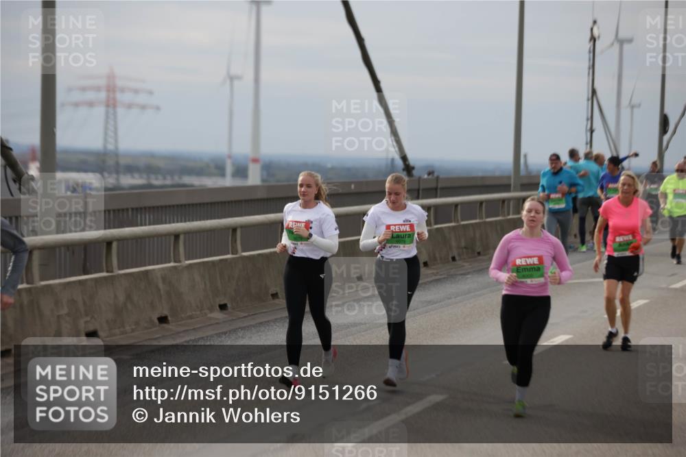 03.10.2025 - Köhlbrandbrückenlauf Jannik Wohlers http://msf.ph/oto/9151266 03.10.2025 15:57:57 Position 1  meine-sportfotos.de