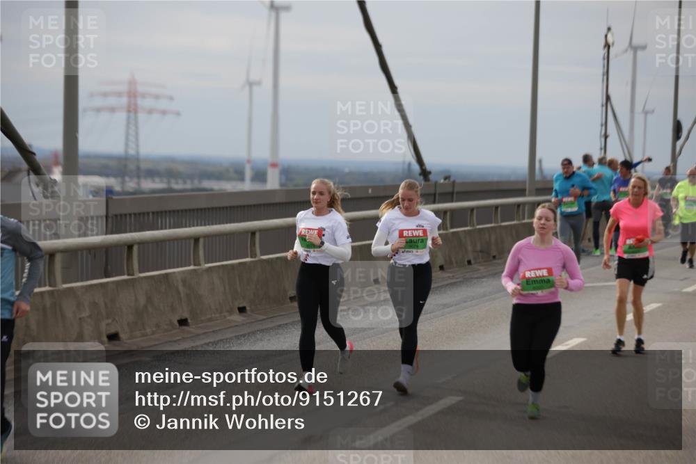 03.10.2025 - Köhlbrandbrückenlauf Jannik Wohlers http://msf.ph/oto/9151267 03.10.2025 15:57:57 Position 1 9078 meine-sportfotos.de