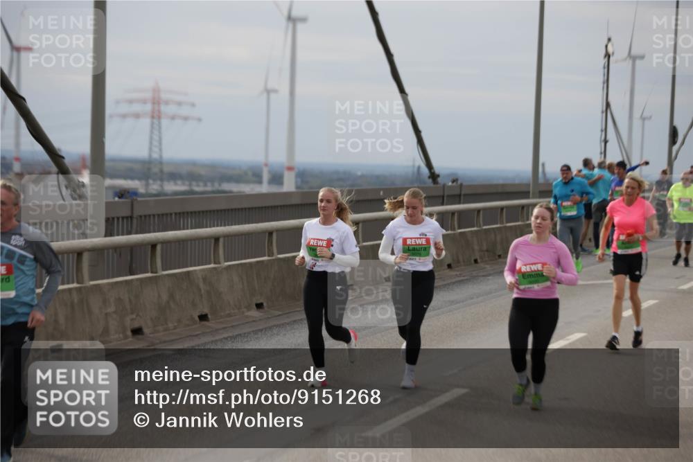 03.10.2025 - Köhlbrandbrückenlauf Jannik Wohlers http://msf.ph/oto/9151268 03.10.2025 15:57:57 Position 1  meine-sportfotos.de