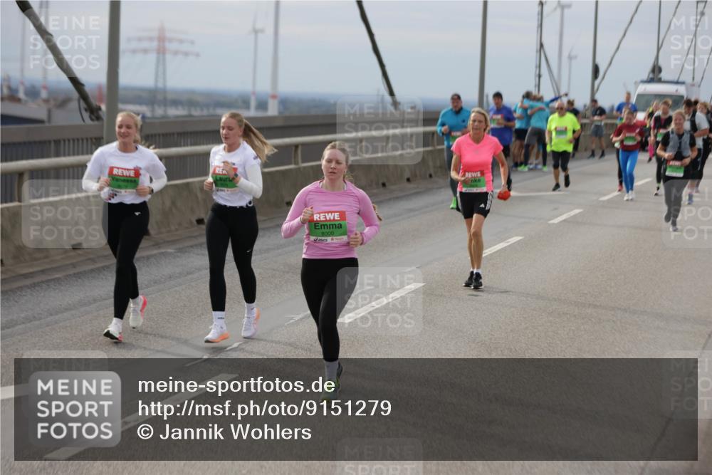 03.10.2025 - Köhlbrandbrückenlauf Jannik Wohlers http://msf.ph/oto/9151279 03.10.2025 15:57:58 Position 1 8000 meine-sportfotos.de