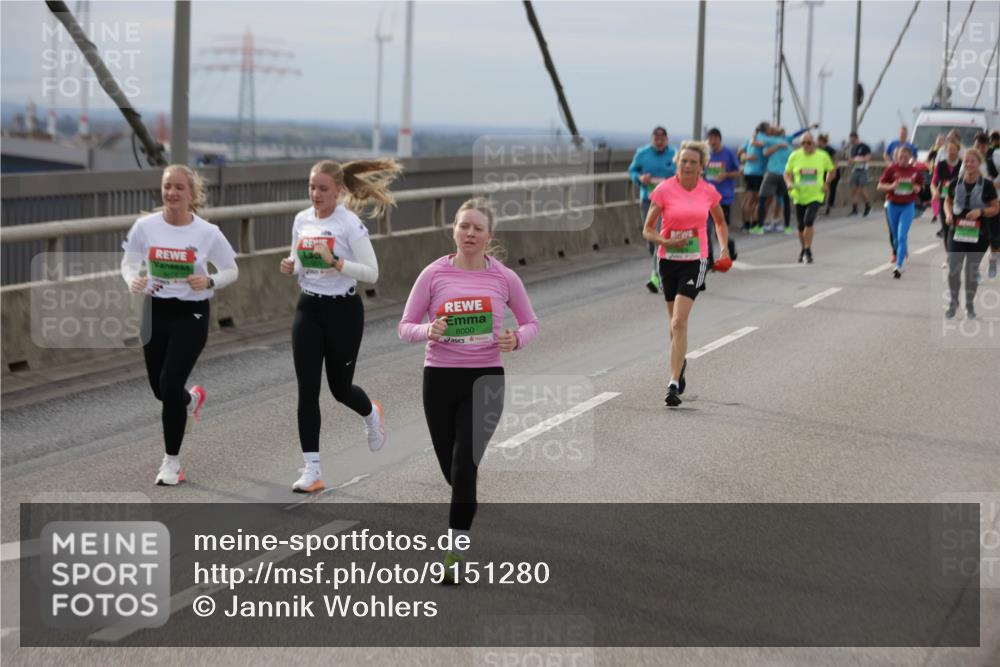 03.10.2025 - Köhlbrandbrückenlauf Jannik Wohlers http://msf.ph/oto/9151280 03.10.2025 15:57:58 Position 1 8000 meine-sportfotos.de