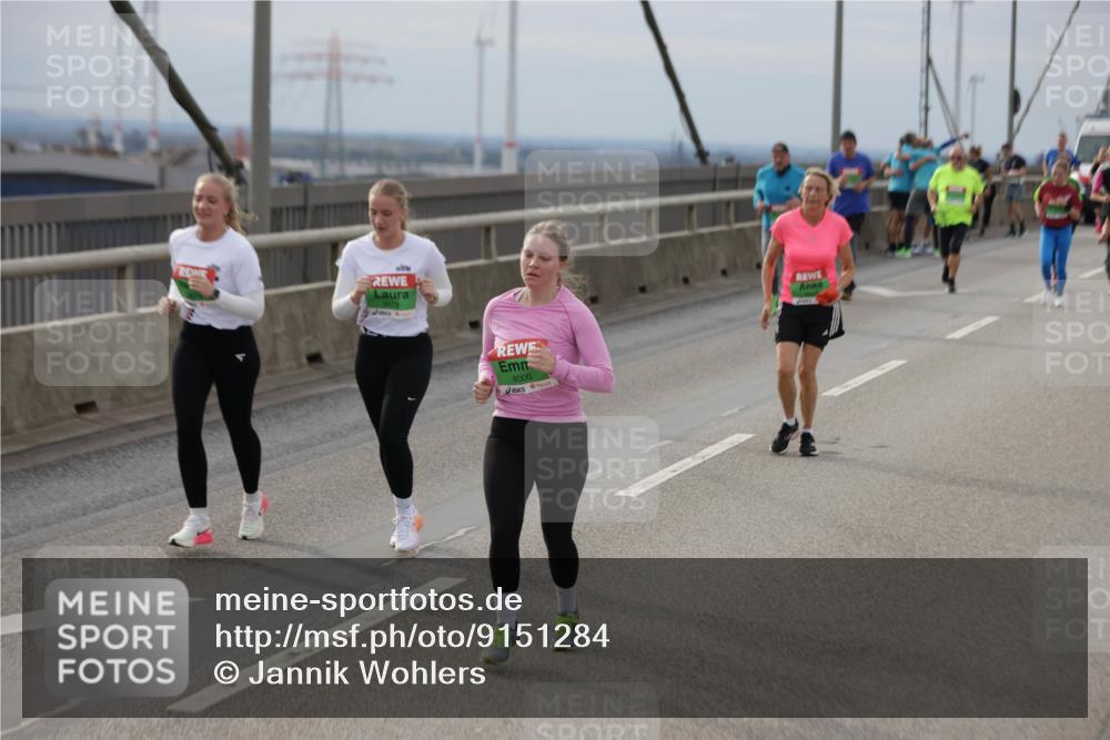 03.10.2025 - Köhlbrandbrückenlauf Jannik Wohlers http://msf.ph/oto/9151284 03.10.2025 15:57:59 Position 1 9078, 8000 meine-sportfotos.de